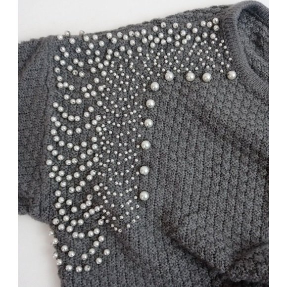 Cato Women's Gray Sweater With Faux Pearls On Shoulders Size Large - Picture 4 of 6